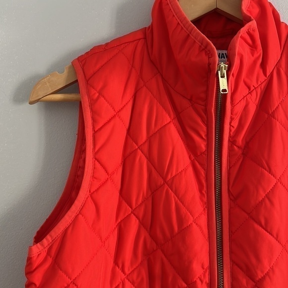 Old Navy Quilted Vest Lightweight Orange with Gold Zippers - Picture 3 of 13